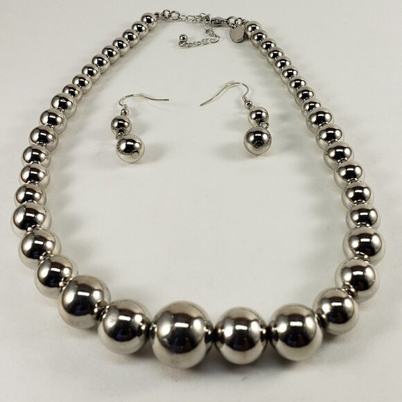 Silver-Tone Sparkling Beaded Necklace & Drop Dangle Earrings Women's Jewelry Set - Picture 3 of 9